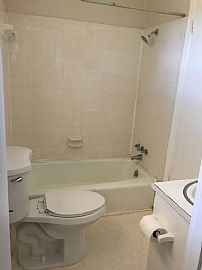 3 Bedroom, 2 Bath Home For Rent Near Bob Jones University  in Greenville, SC (Photo 7 of 10)