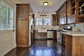  Charming Home in Crescent Hill. This 4 Bedroom, 2 Bath  in Louisville, KY (Photo 9 of 12)