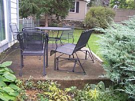 Ideal Location in The Heart of Mchenry Close to Schools, Church in McHenry, IL (Photo 2 of 10)