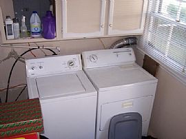 Ideal Location in The Heart of Mchenry Close to Schools, Church in McHenry, IL (Photo 7 of 10)