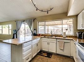 2600 W Bentrup St, Chandler, Az 85224 in Chandler, AZ (Photo 5 of 12)