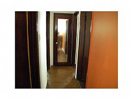 Adorable House in Lawrence, IN (Photo 8 of 9)