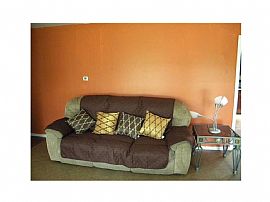 Adorable House in Lawrence, IN (Photo 9 of 9)