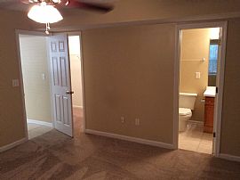 Cute and Specious Great 3 Bedrooms, 2 Bathrooms in Atlanta, GA (Photo 4 of 8)