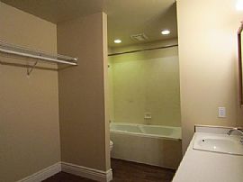 4 Bed, 4.0 Bath, 3256 Sqft, in Pleasant Grove, UT (Photo 7 of 10)