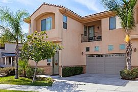 3 Beds 2.5 Baths 1,383 Sqft in San Diego, CA