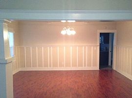 Beautiful Single Family House! in Los Angeles, CA (Photo 11 of 11)