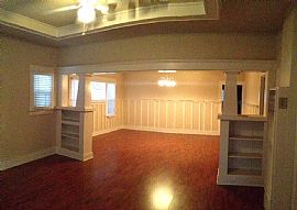 Beautiful Single Family House! in Los Angeles, CA (Photo 4 of 11)