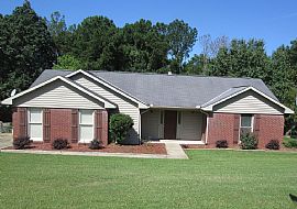 Beautiful 3br,2ba Brick Home in a Great North Columbus Location in Columbus, GA