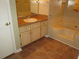 Beautiful 3br,2ba Brick Home in a Great North Columbus Location in Columbus, GA (Photo 7 of 8)