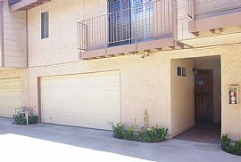 2 Beds 3 Baths 1,129 Sqft in Monrovia, CA