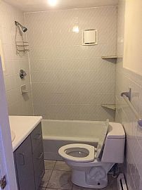 2 Bed , Close to Highway and Shopping Center in Coventry, RI (Photo 6 of 7)