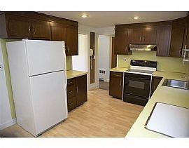 Center Entrance Colonial in a Quiet Neighborhood. Master Bedroo in Needham, MA (Photo 3 of 10)