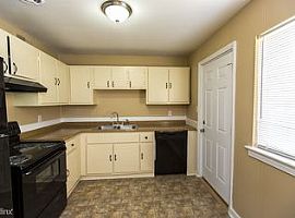 Adorable Three Bedroom Home with a Great Floorplan! in Hueytown, AL (Photo 3 of 8)