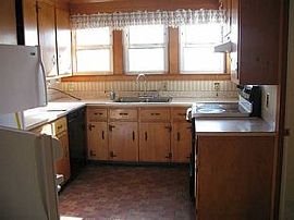 Nicely Appointed Two Bedroom Home Just a Short Walk to Charlest in Charlestown, RI (Photo 5 of 8)