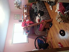 Beautiful Home in Quiet Neighborhood in Westland, MI (Photo 8 of 12)