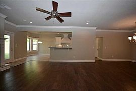 4 Bedroom House in Bentonville, AR (Photo 3 of 6)