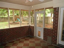 Beautiful All in 1 Home in Hinesville, GA (Photo 2 of 8)