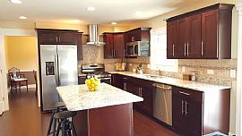 Nice 5 Bed House in Naperville, IL (Photo 2 of 7)