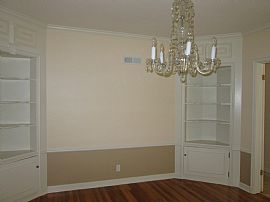 Beautiful  4 Bed Home in Iowa City, IA (Photo 4 of 7)