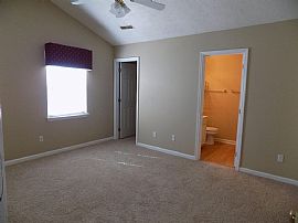 Beautiful Spacious Home in Lexington, KY (Photo 4 of 6)