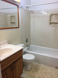 Lovely 3bed and 3bath Home in Florissant, MO (Photo 7 of 10)