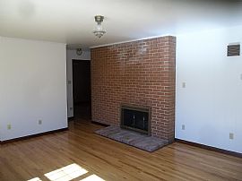 Very Well Maintained Classic Rancher in Berkeley Springs, WV (Photo 5 of 9)