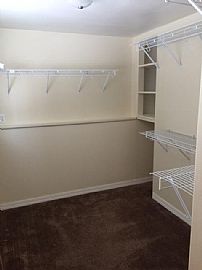 3 Bedroom 2 Bath House with 1 Car Garage in Casper, WY (Photo 4 of 9)