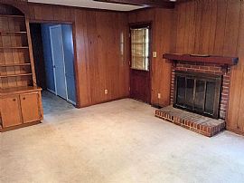 3 Bedroom House in Greensboro, NC (Photo 4 of 8)