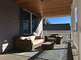 3 Bed, 1.5 Bath, 2000 Sqft, $3,500 in Boston, MA (Photo 4 of 12)