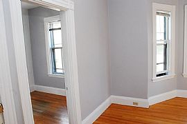 2 Bed, 1.0 Bath, 1000 Sqft, $1,900 in Jamaica Plain, MA (Photo 3 of 8)