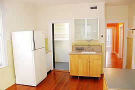 2 Bed, 1.0 Bath, 1000 Sqft, $1,900 in Jamaica Plain, MA (Photo 8 of 8)