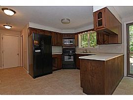 Enjoy Spacious and Private Living in This 2,500 Sqft Colonial. in East Greenwich, RI (Photo 4 of 9)