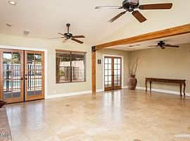 8926 N 87th Ct, Scottsdale, Az 85258 in Scottsdale, AZ (Photo 7 of 12)