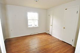 Newly Landscaped 3 Beds 3 Baths 2,905 Sqft in Rochester, MN (Photo 6 of 12)