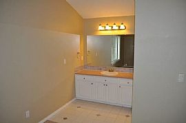  3bedroom House in Tigard, OR (Photo 5 of 5)