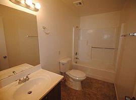 4536 W Echo Ln, Glendale, Az 85302 in Glendale, AZ (Photo 7 of 12)