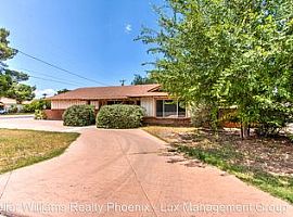 302 W Frier Dr, Phoenix, Az 85021 in Phoenix, AZ