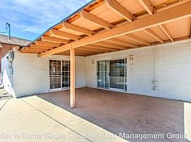 302 W Frier Dr, Phoenix, Az 85021 in Phoenix, AZ (Photo 11 of 12)