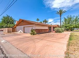 302 W Frier Dr, Phoenix, Az 85021 in Phoenix, AZ (Photo 2 of 12)