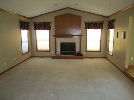 Comfortable Home in Bowman Woods on The Ne Side of Cedar Rapids in Cedar Rapids, IA (Photo 4 of 12)