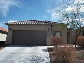 957 W Calle Valenciana, Sahuarita, Az 85629 in Sahuarita, AZ