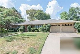 Available Now in Arlington, TX (Photo 3 of 5)