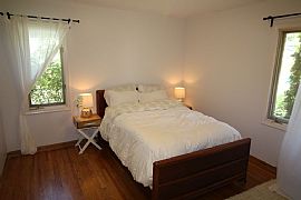 Peaceful, Private Setting 4 Beds 2 Baths in Saint Louis Park, MN (Photo 6 of 9)