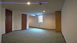 This 3 Bedroom Duplex Sits on a Corner Lot in a Perfect St in Minneapolis, MN (Photo 4 of 6)