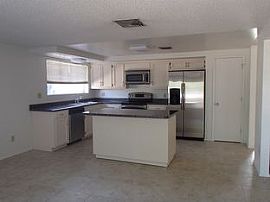 9735 E Colette St, Tucson, Az 85748 in Tucson, AZ (Photo 3 of 11)