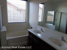 6313 S Onyx Dr, Chandler, Az 85249 in Chandler, AZ (Photo 8 of 11)