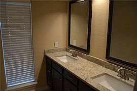 Fabulous 3bedroom and 2 Bath.Garland Isd School District in Rowlett, TX (Photo 10 of 11)