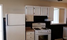 This Home Has 4 Bedrooms, 2 Bathrooms and Is 1536 Square Feet in Saint Louis, MO (Photo 2 of 7)