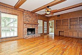 Great House with Great Yard in Covered North Dallas. in Dallas, TX (Photo 4 of 8)